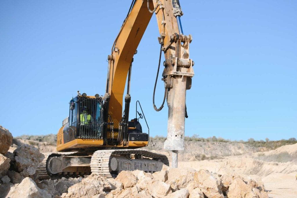 İstanbul Kırıcı Kiralama - İstanbul Kırıcılı İş Makinesi